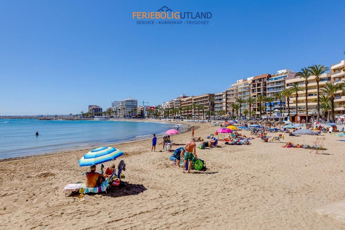 3 soveværelse Lejlighed til salg i Torrevieja - € 154.969 (Ref: 10034514)