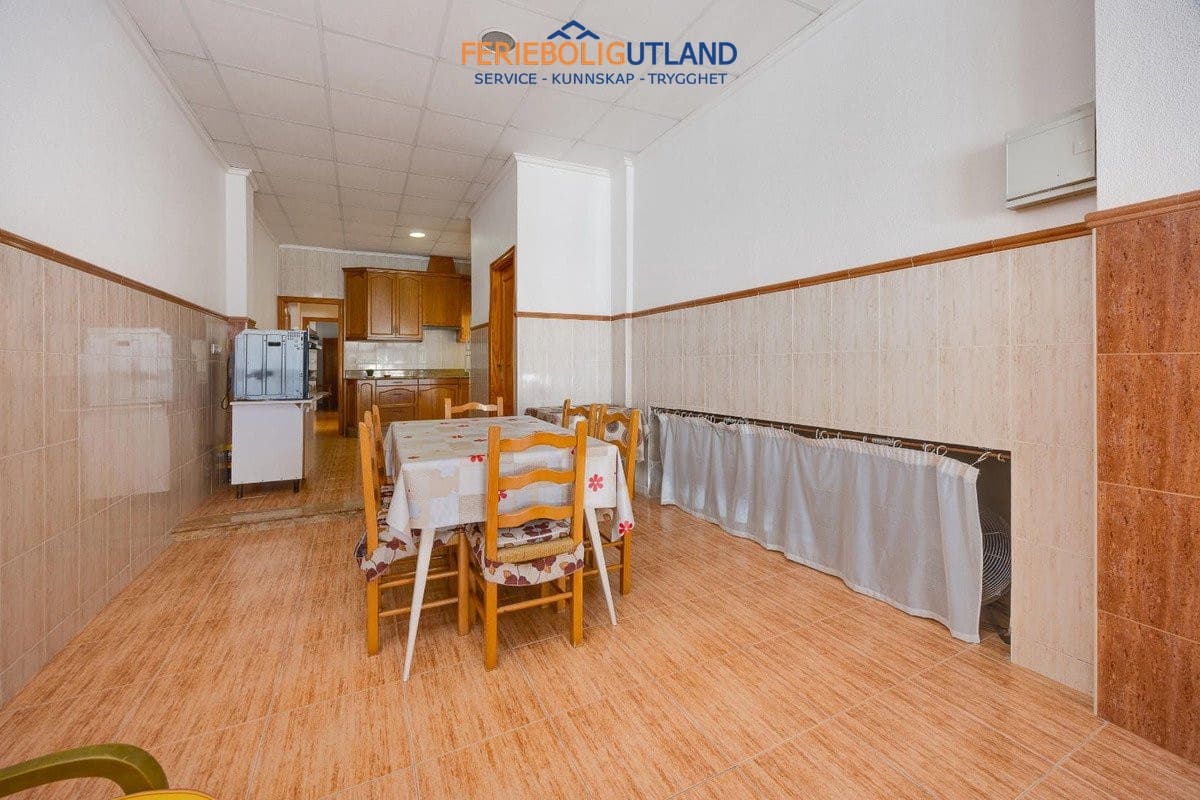 3 soveværelse Lejlighed til salg i Torrevieja - € 154.969 (Ref: 10034514)