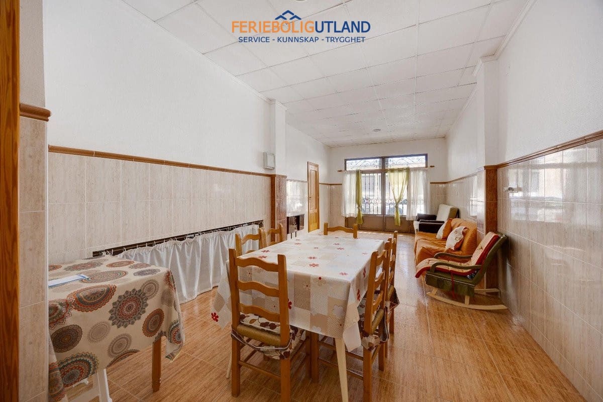 3 soveværelse Lejlighed til salg i Torrevieja - € 154.969 (Ref: 10034514)
