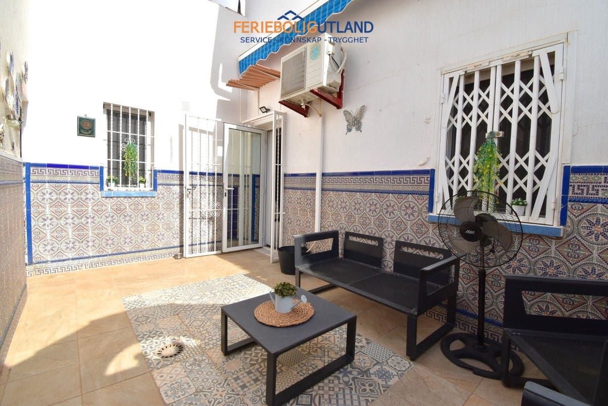 2 sypialnia Apartament na sprzedaż w Playa Flamenca z basenem garażem - 275 000 € (Ref: 10034516)