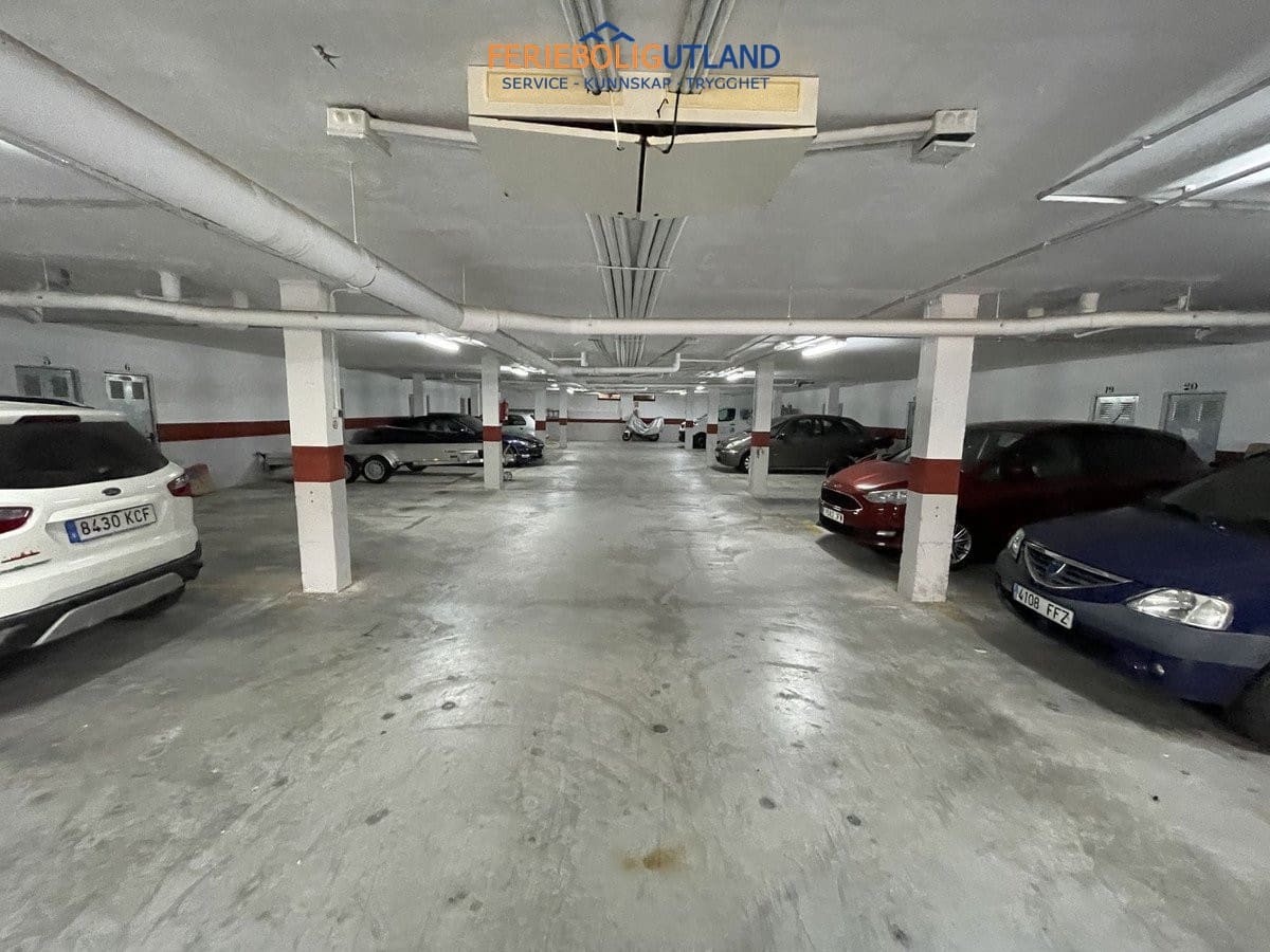 3 slaapkamer Huis te koop in La Florida met zwembad garage - € 234.900 (Ref: 10034517)