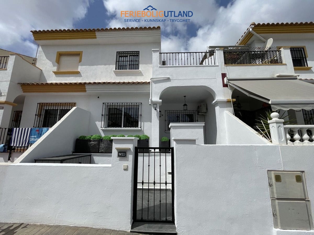 3 slaapkamer Huis te koop in La Florida met zwembad garage - € 234.900 (Ref: 10034517)