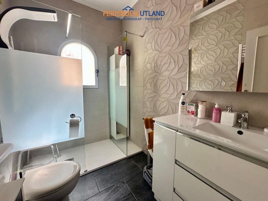 2 makuuhuone Huvila myytävänä paikassa Algorfa mukana uima-altaan - 225 000 € (Ref: 10034519)