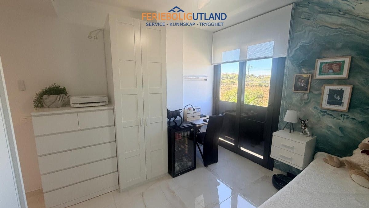 3 sovrum Lägenhet till salu i Torrevieja med pool garage - 285 000 € (Ref: 10034520)