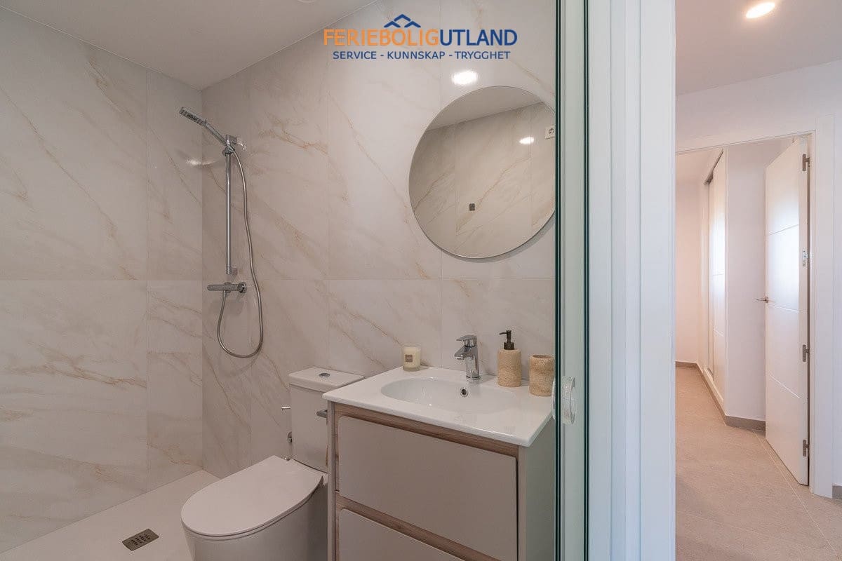 3 soverom Penthouse til salgs i Playa Flamenca med svømmebasseng garasje - € 625 000 (Ref: 10039318)
