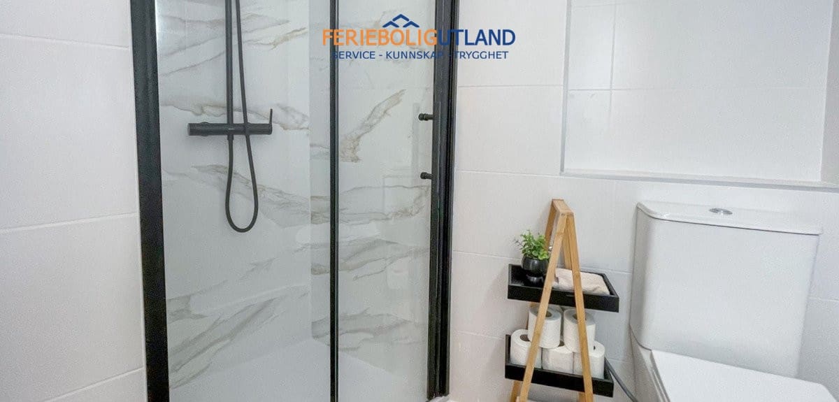 3 sypialnia Apartament na sprzedaż w Cabo Roig z basenem garażem - 269 000 € (Ref: 10041497)
