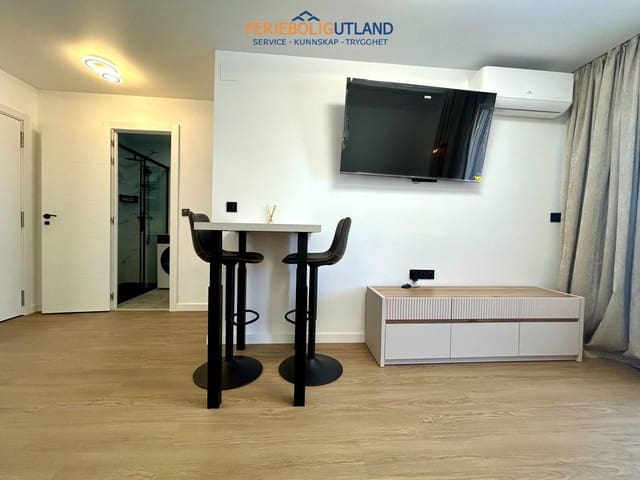 2 slaapkamer Appartement te koop in Punta Prima, Torrevieja met zwembad - € 255.000 (Ref: 10041499)