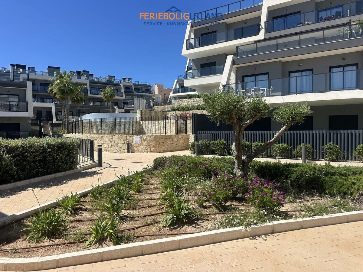 2 soverom Leilighet til salgs i Gran Alacant med svømmebasseng garasje - € 419 000 (Ref: 10041645)