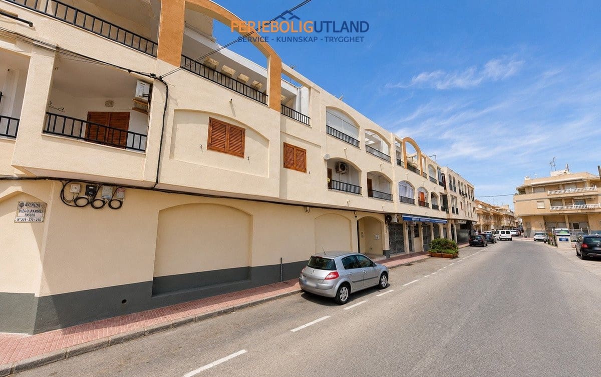1 soverom Leilighet til salgs i Torrevieja med svømmebasseng - € 178 500 (Ref: 10041850)