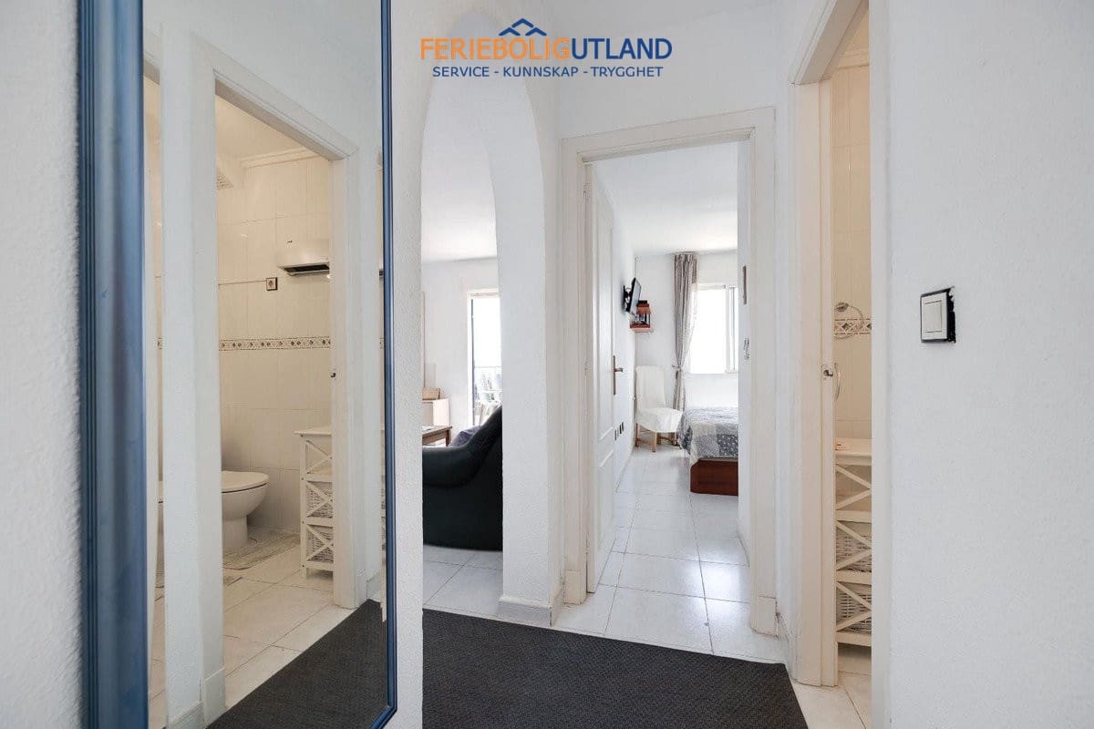 2 soveværelse Lejlighed til salg i Torrevieja med swimmingpool - € 144.969 (Ref: 10041852)