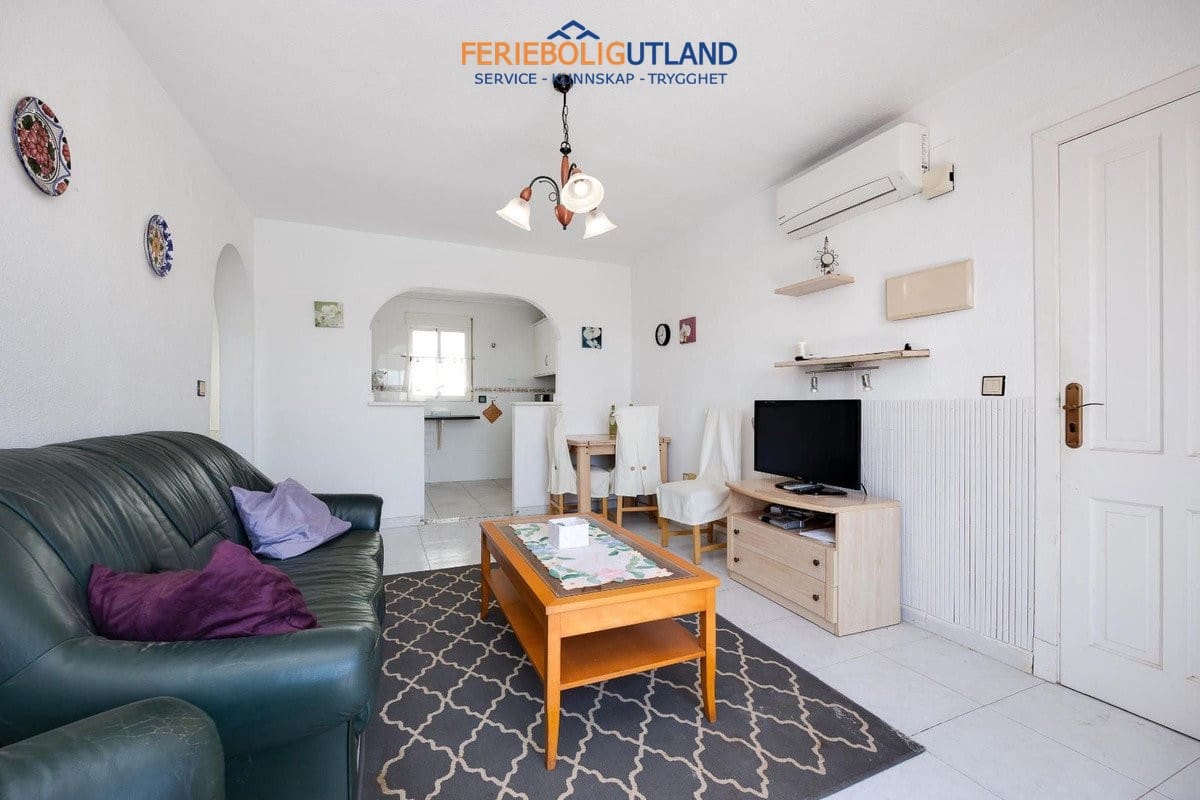 2 soveværelse Lejlighed til salg i Torrevieja med swimmingpool - € 144.969 (Ref: 10041852)