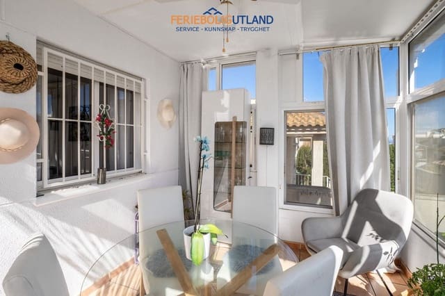 2 soverom Leilighet til salgs i Los Altos med svømmebasseng garasje - € 189 000 (Ref: 10041853)