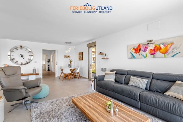 3 sovrum Villa till salu i La Marina, Elche / Elx med pool - 595 000 € (Ref: 10041859)