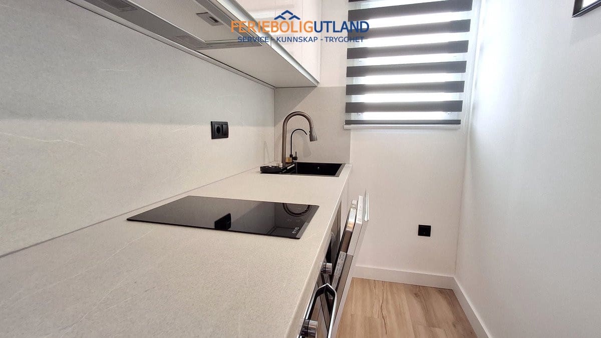 1 bedroom Apartment for sale in Torrevieja - € 167,000 (Ref: 10042009)