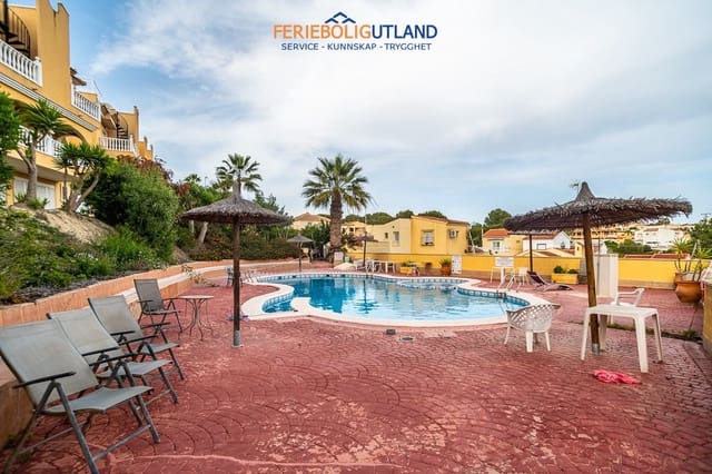3 soveværelse Villa til salg i La Marina, Elche / Elx med swimmingpool garage - € 288.000 (Ref: 10042010)