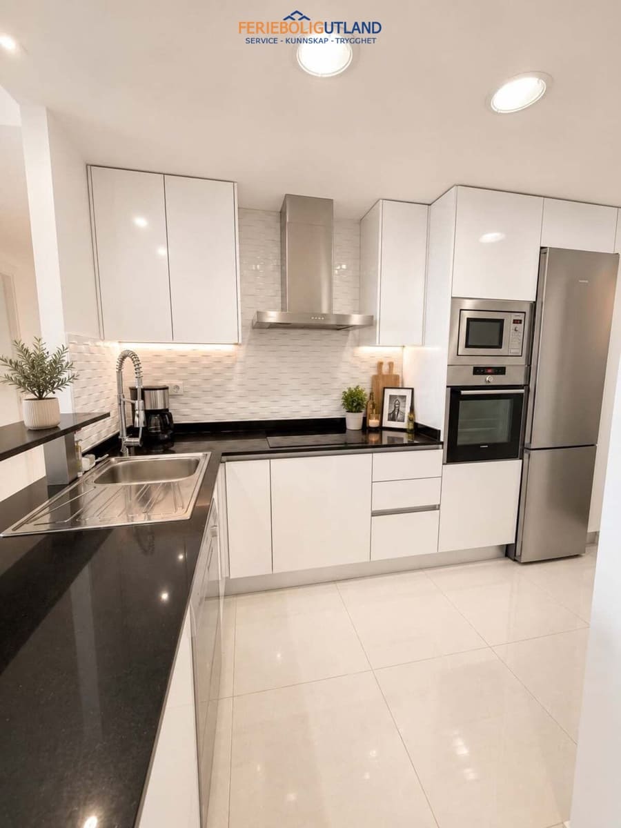 2 sypialnia Penthouse na sprzedaż w Orihuela Costa z basenem garażem - 589 900 € (Ref: 10042011)