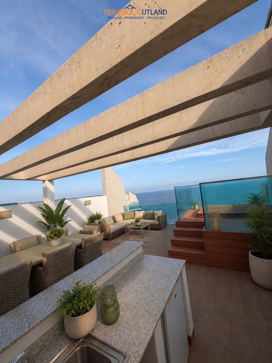2 sypialnia Penthouse na sprzedaż w Orihuela Costa z basenem garażem - 589 900 € (Ref: 10042011)
