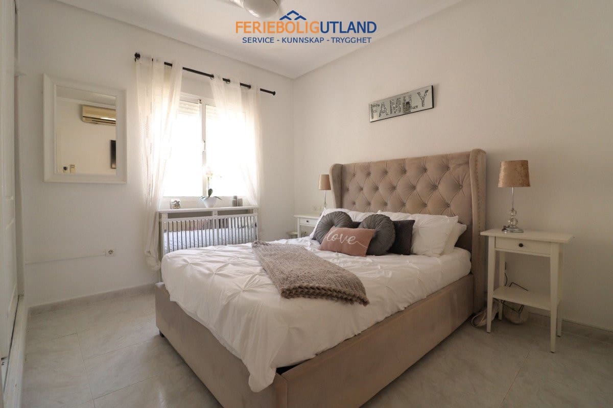 4 bedroom Villa for sale in Benijofar with pool garage - € 390,000 (Ref: 10042013)