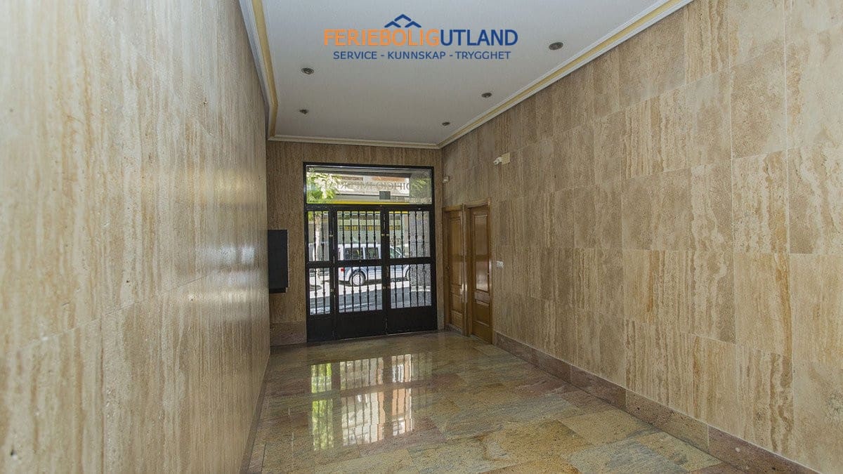 3 soverom Penthouse til salgs i Torrevieja - € 229 900 (Ref: 10042014)
