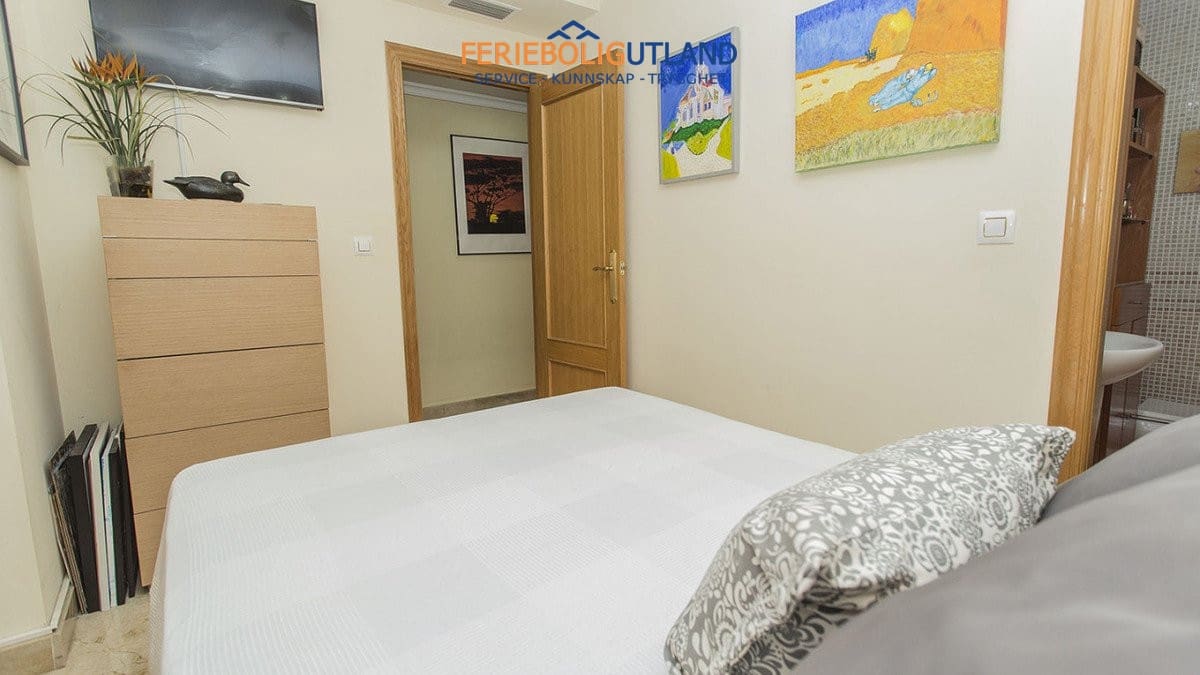 3 soverom Penthouse til salgs i Torrevieja - € 229 900 (Ref: 10042014)