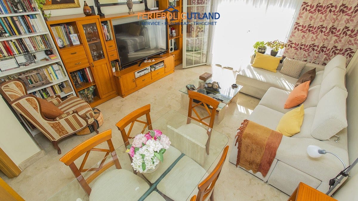 3 soverom Penthouse til salgs i Torrevieja - € 229 900 (Ref: 10042014)