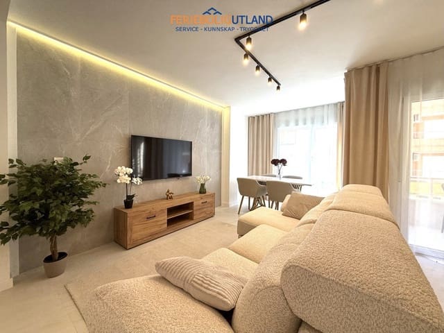 Apartamento de 4 habitaciones en Playa del Cura, Torrevieja en venta - 285.000 € (Ref: 10042015)