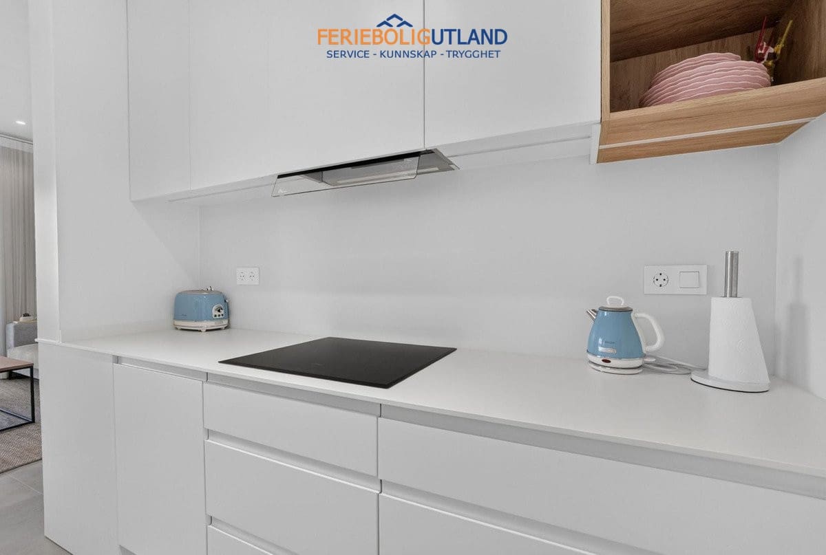 Apartamento de 3 habitaciones en San Pedro del Pinatar en venta con piscina garaje - 375.000 € (Ref: 10042016)