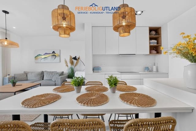 Apartamento de 3 habitaciones en San Pedro del Pinatar ciudad, San Pedro del Pinatar en venta con piscina garaje - 375.000 € (Ref: 10042016)