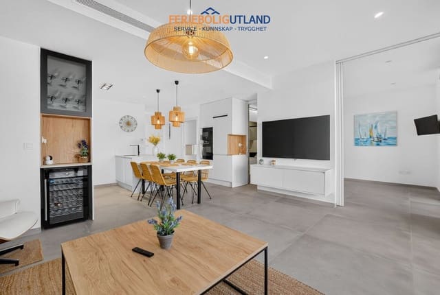 Apartamento de 3 habitaciones en San Pedro del Pinatar ciudad, San Pedro del Pinatar en venta con piscina garaje - 375.000 € (Ref: 10042016)