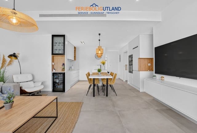 Apartamento de 3 habitaciones en San Pedro del Pinatar ciudad, San Pedro del Pinatar en venta con piscina garaje - 375.000 € (Ref: 10042016)