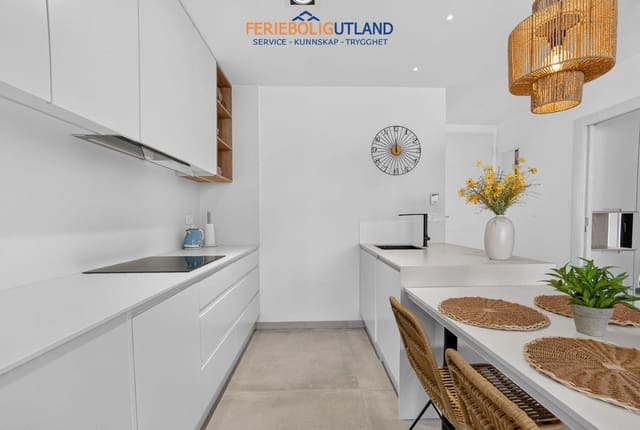 Apartamento de 3 habitaciones en San Pedro del Pinatar ciudad, San Pedro del Pinatar en venta con piscina garaje - 375.000 € (Ref: 10042016)