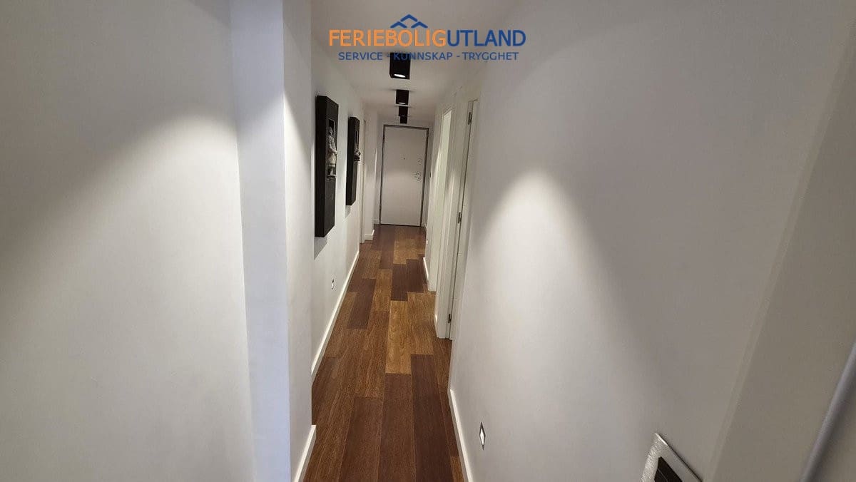 4 Zimmer Apartment zu verkaufen in Torrevieja mit Garage - 330.000 € (Ref: 10042017)