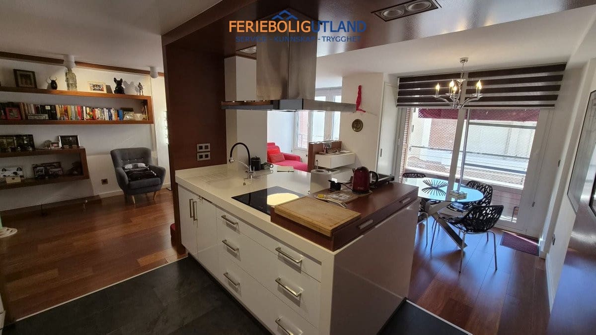 4 Zimmer Apartment zu verkaufen in Torrevieja mit Garage - 330.000 € (Ref: 10042017)