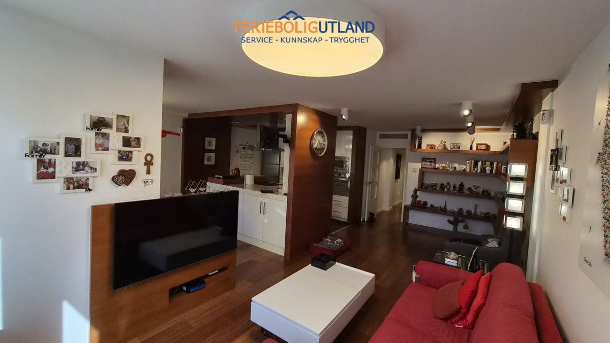 4 Zimmer Apartment zu verkaufen in Torrevieja mit Garage - 330.000 € (Ref: 10042017)