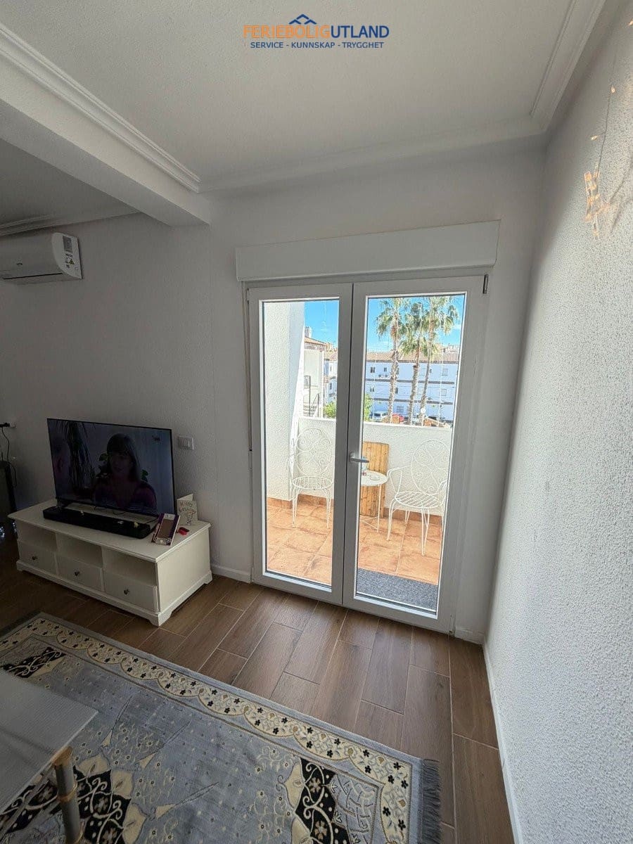 2 sovrum Lägenhet till salu i Orihuela Costa - 179 000 € (Ref: 10042021)