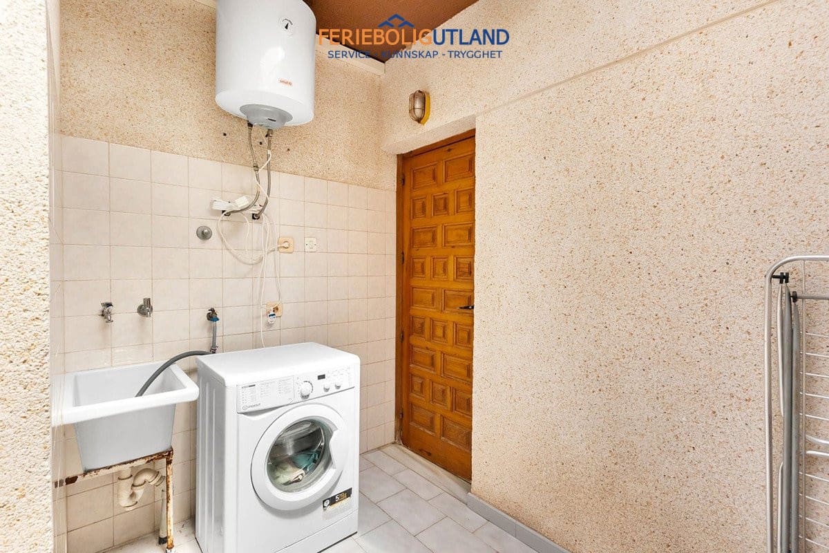 3 chambre Maison de Ville à vendre à La Mata avec garage - 249 500 € (Ref: 10042022)