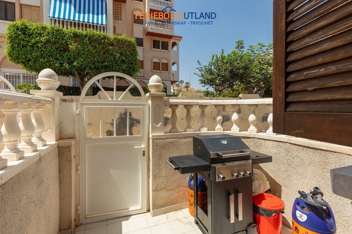 3 chambre Maison de Ville à vendre à La Mata avec garage - 249 500 € (Ref: 10042022)