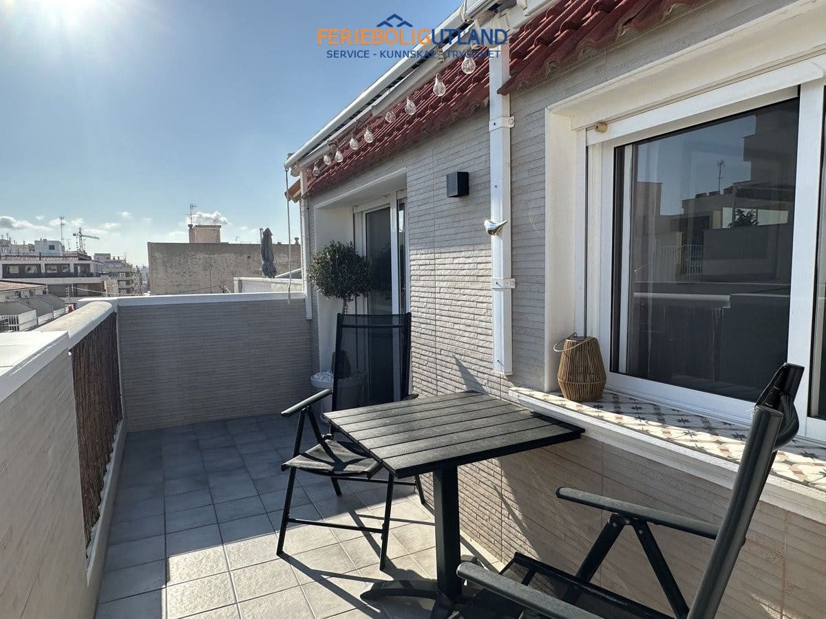 3 soverom Leilighet til salgs i Torrevieja - € 229 000 (Ref: 10042026)