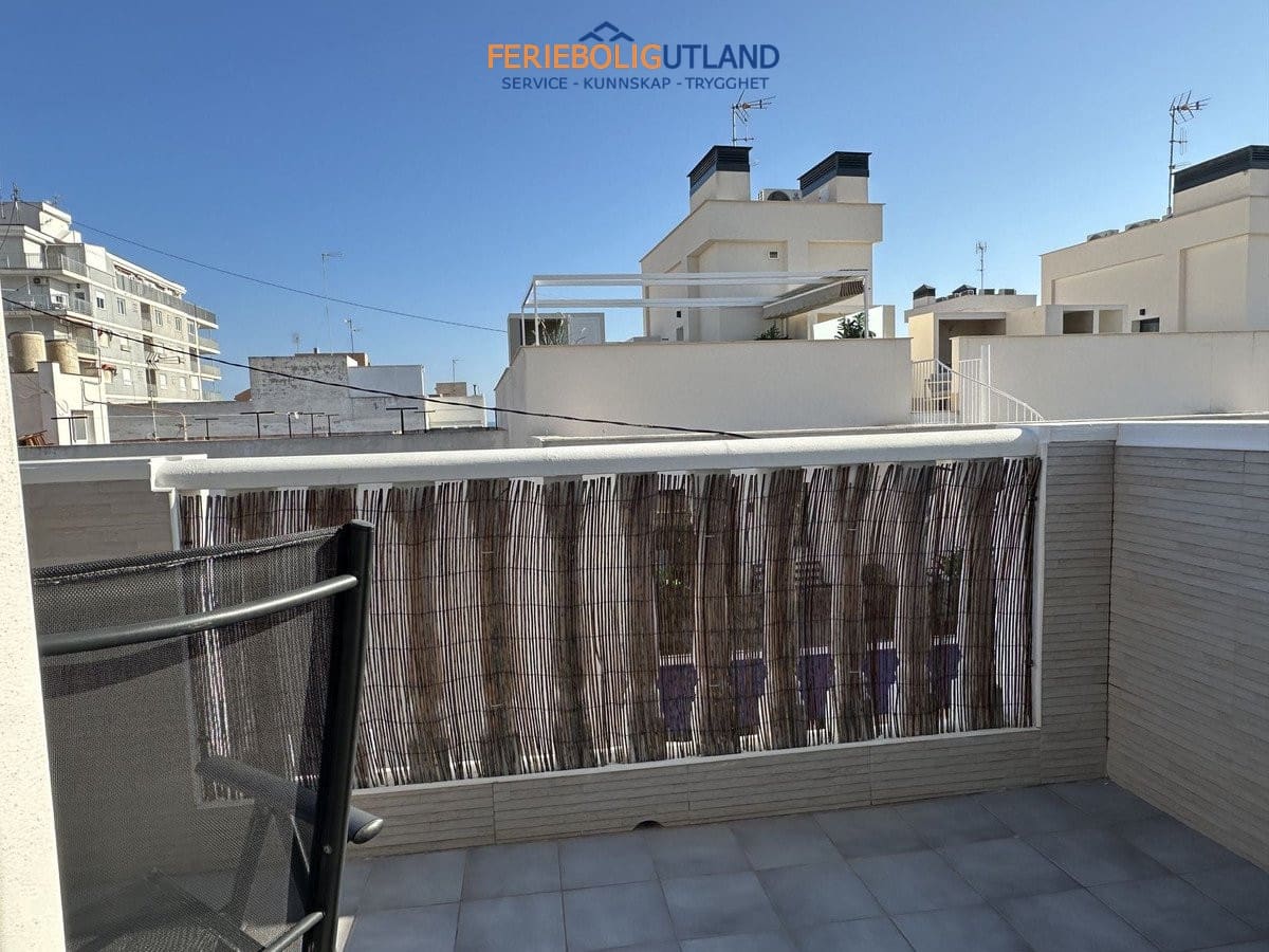 3 soverom Leilighet til salgs i Torrevieja - € 229 000 (Ref: 10042026)