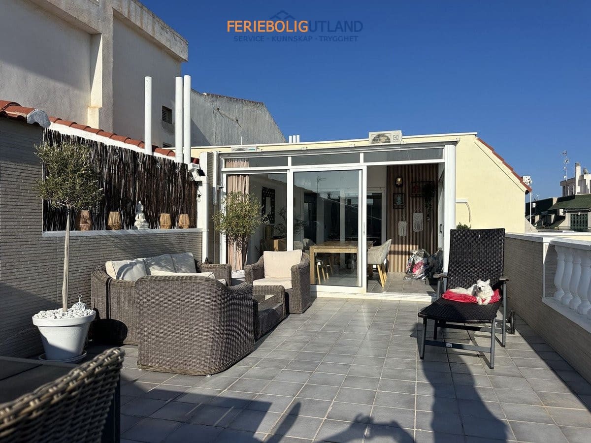 3 soverom Leilighet til salgs i Torrevieja - € 229 000 (Ref: 10042026)