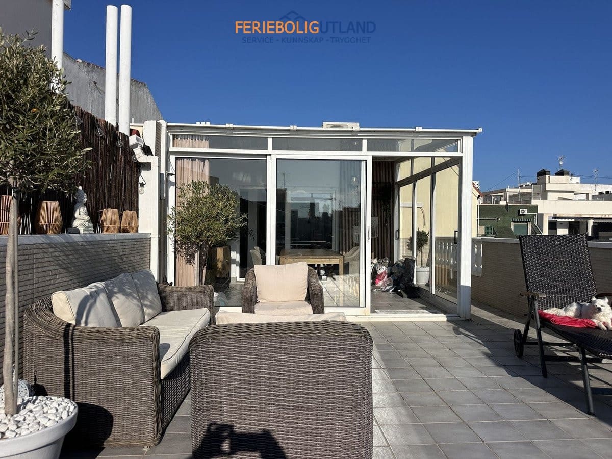 3 soverom Leilighet til salgs i Torrevieja - € 229 000 (Ref: 10042026)