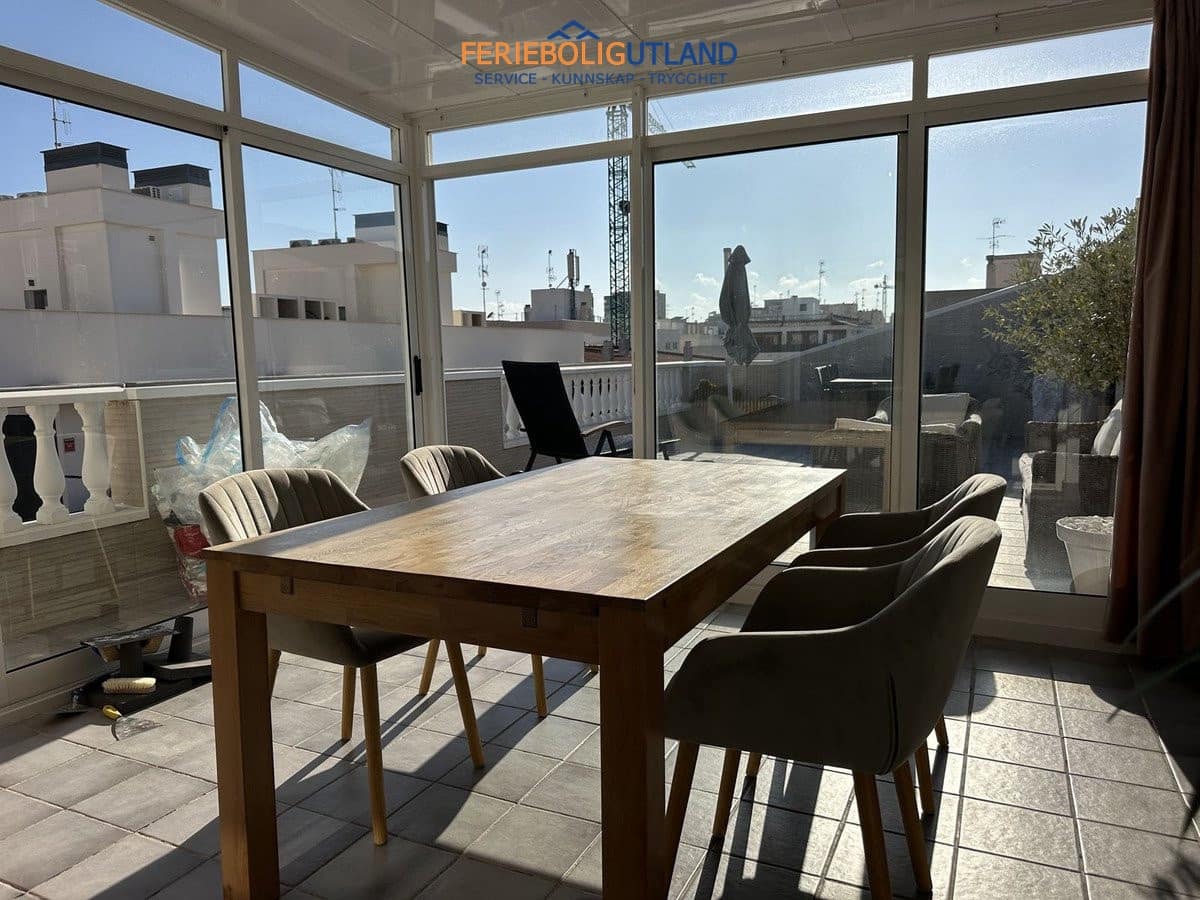 3 soverom Leilighet til salgs i Torrevieja - € 229 000 (Ref: 10042026)