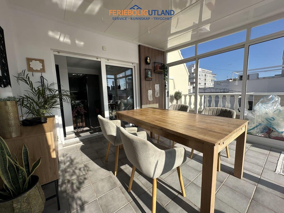 3 soverom Leilighet til salgs i Torrevieja - € 229 000 (Ref: 10042026)