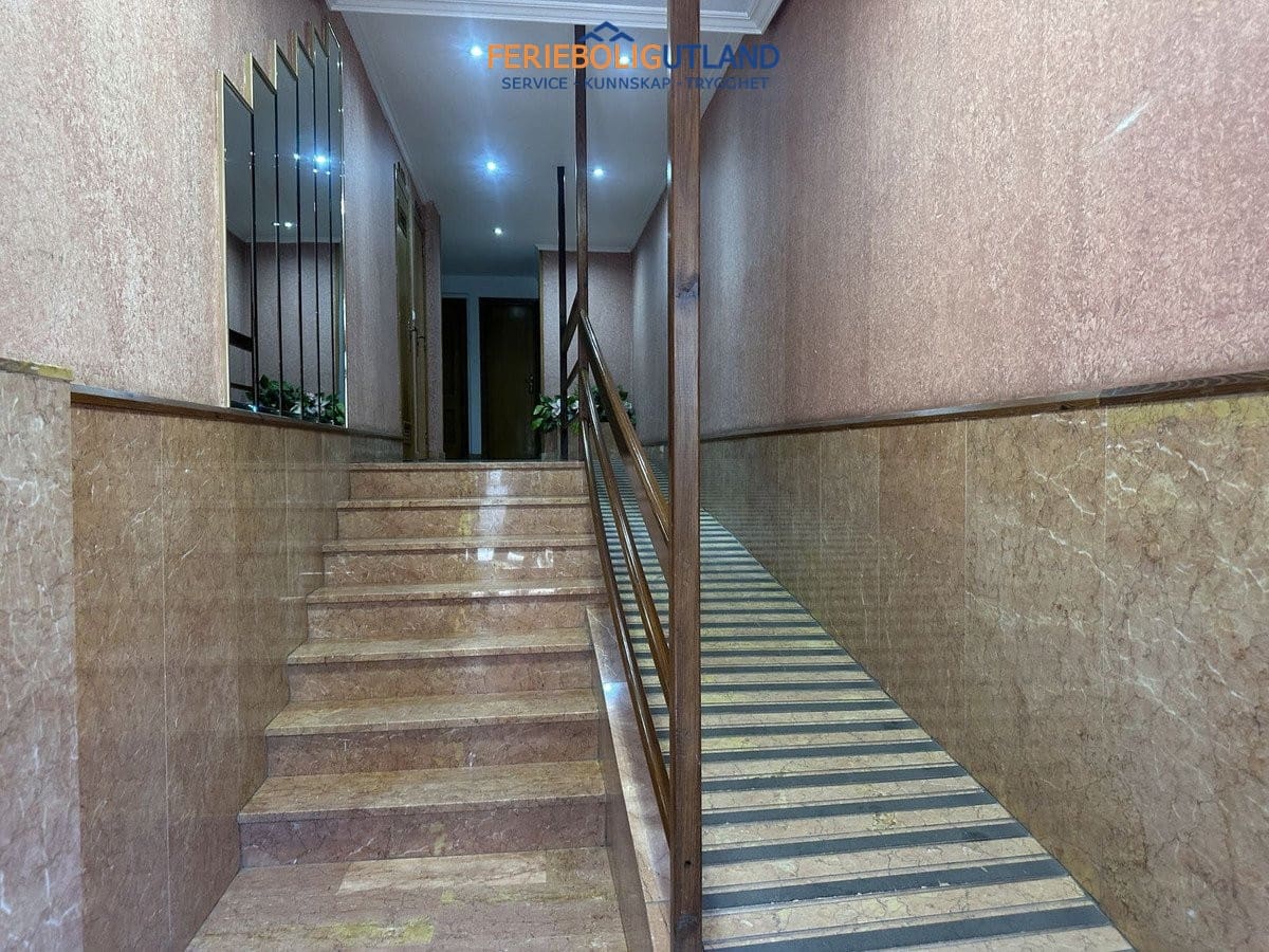 3 soverom Leilighet til salgs i Torrevieja - € 229 000 (Ref: 10042026)