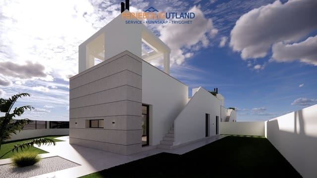 3 chambre Villa/Maison à vendre à El Chaparral, Torrevieja avec piscine garage - 799 000 € (Ref: 10042027)