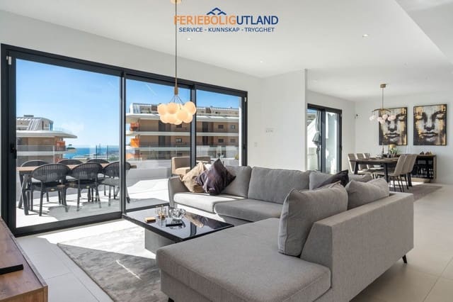 3 bedroom Penthouse for sale in Benalmádena with pool garage - € 1,299,000 (Ref: 10043362)