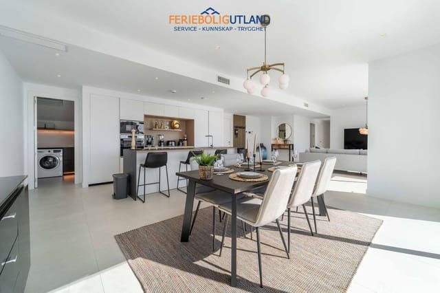 3 bedroom Penthouse for sale in Benalmádena with pool garage - € 1,299,000 (Ref: 10043362)