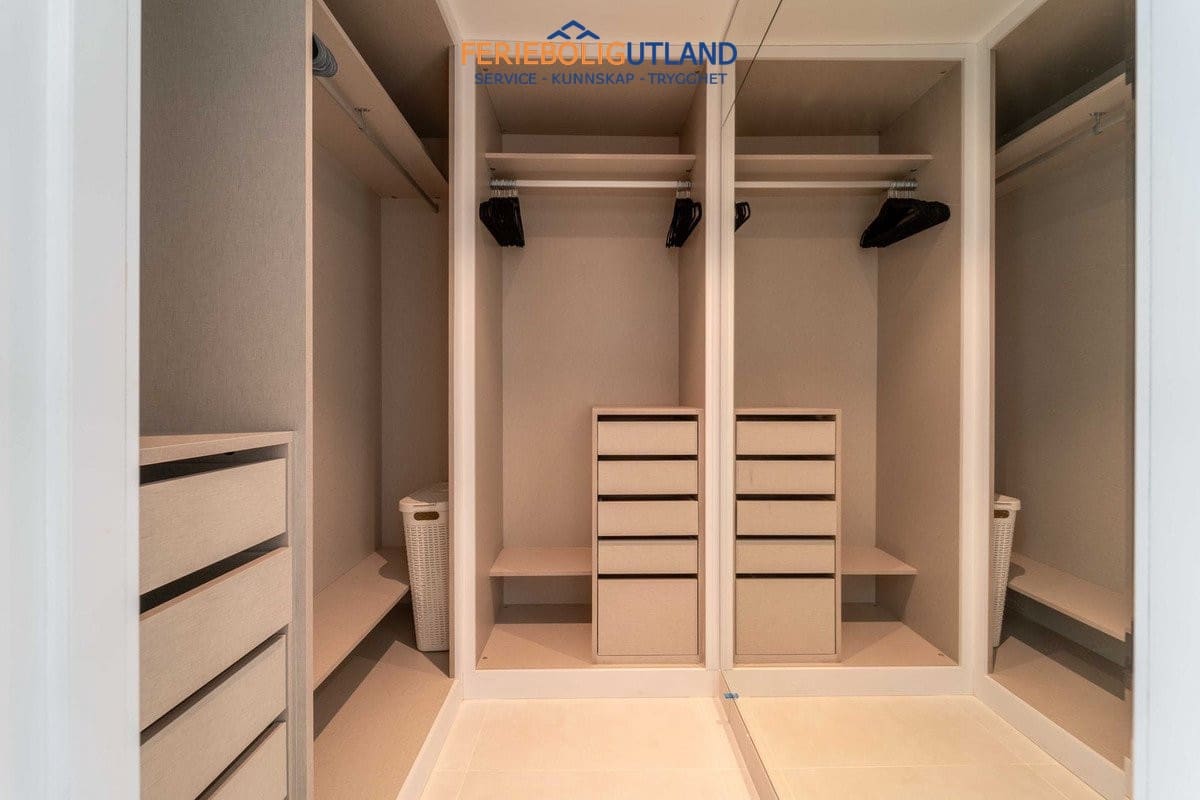 3 makuuhuone Huoneisto myytävänä paikassa Fuengirola mukana uima-altaan 
autotalli - 849 000 € (Ref: 10043364)