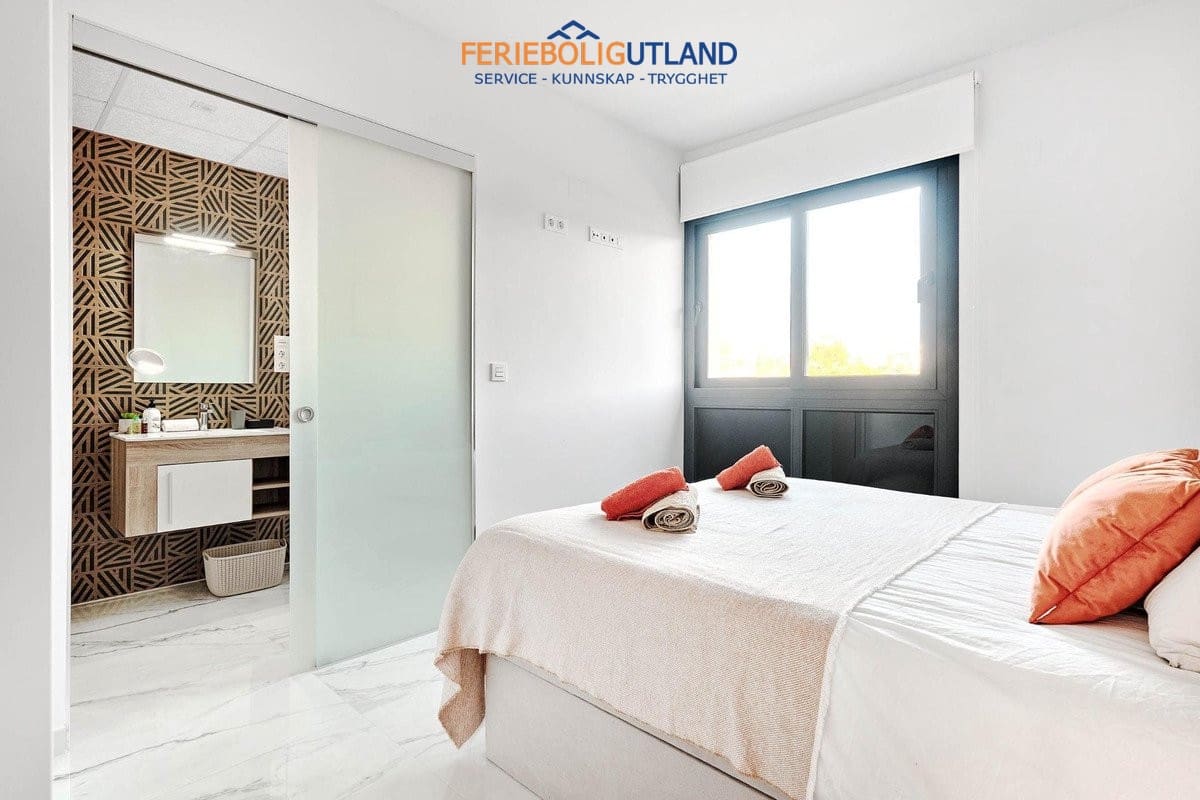 2 chambre Appartement à vendre à La Florida avec piscine garage - 265 000 € (Ref: 10043367)