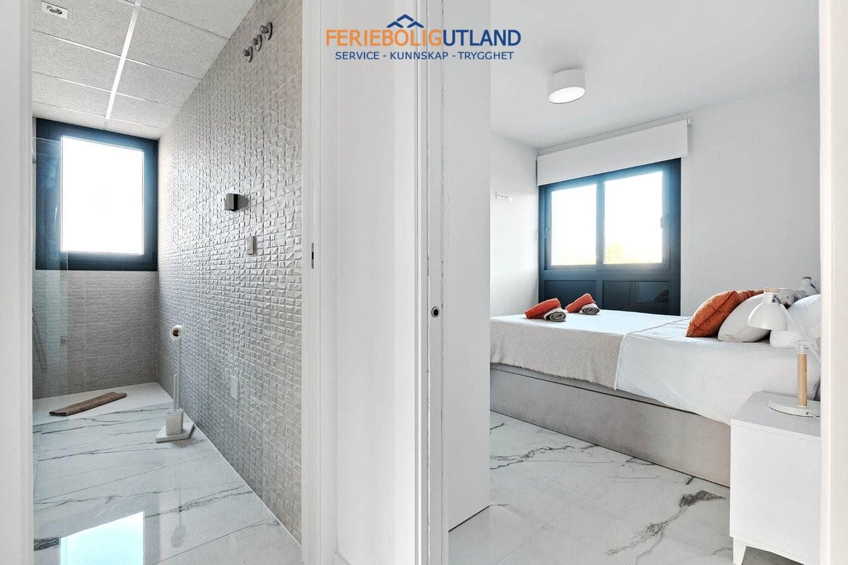 2 chambre Appartement à vendre à La Florida avec piscine garage - 265 000 € (Ref: 10043367)